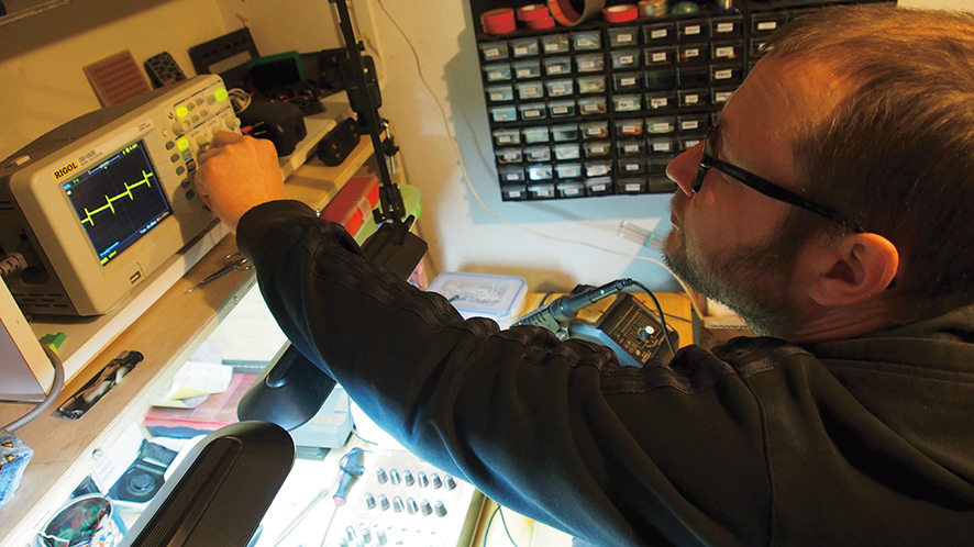 Jan Čumpelík - DIY expert