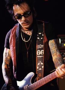 Earl Slick