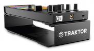 Native Instruments Traktor Kontrol Stand detail