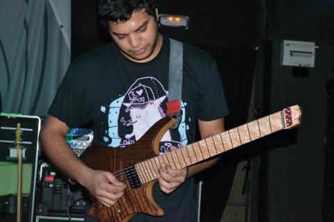 Misha Mansoor a Strandberg