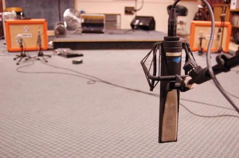 Páskové mikrofony - na pozici „ambientů"